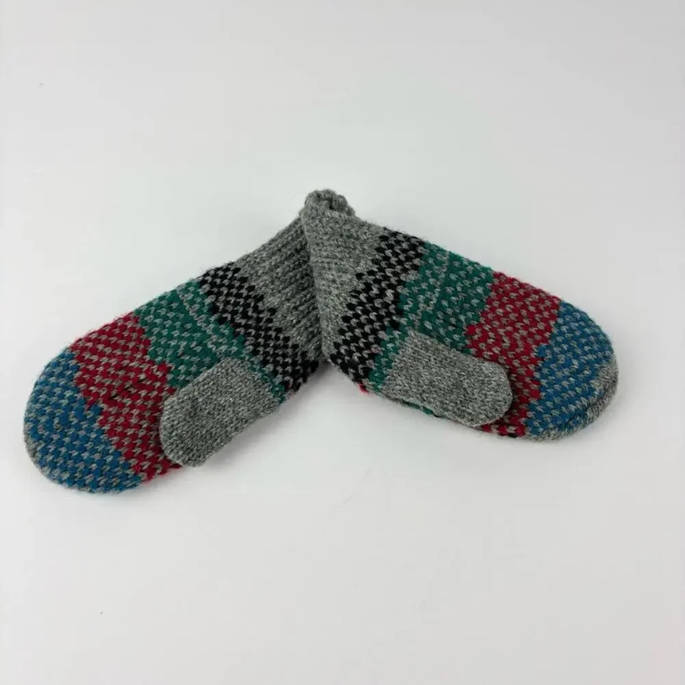 Vintage 60’s Creslan Kids Mittens NWT Deadstock